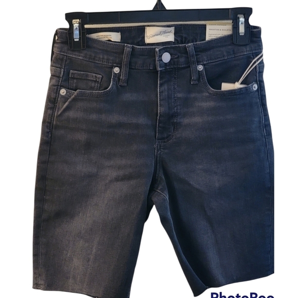 Universal Thread  High rose Bermuda Jean shorts  Dark Gray Size 0 - Picture 6 of 14